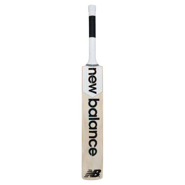 Junior's Heritage 600 Cricket Bat