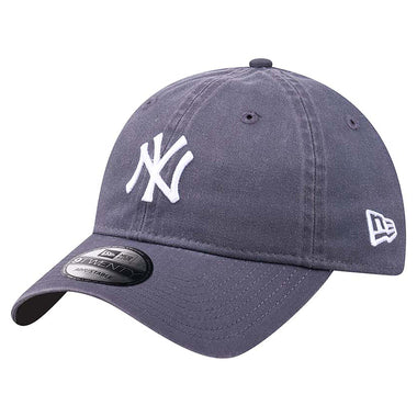 MLB New York Yankees Essentials Cloth Strap 9TWENTY Cap
