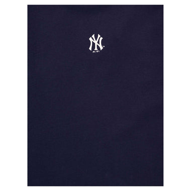 Men's MLB New York Yankees Printed Badge Tee