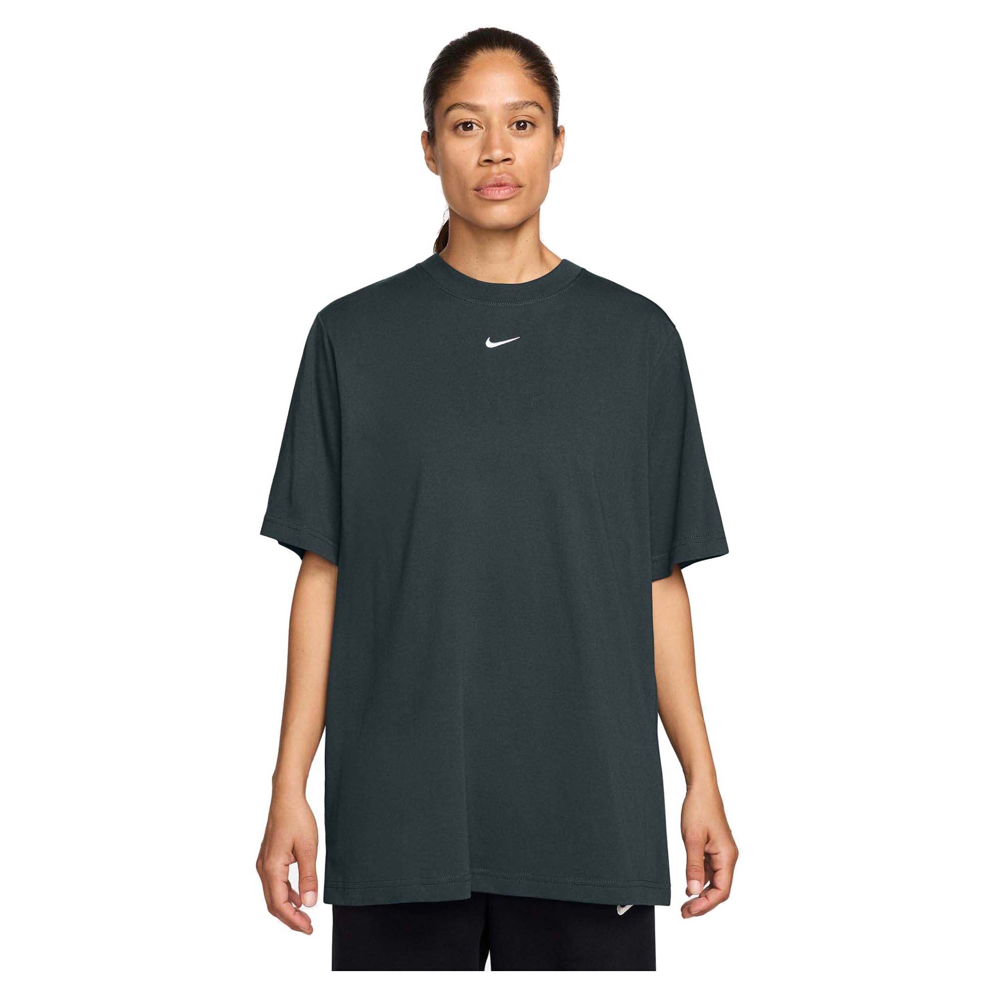 nike women's essential tee