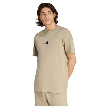 Men's Essentials Small Logo Single Jersey Tee