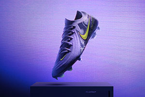 Nike United Football Pack