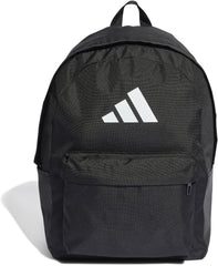 best hanging toiletry travel bag Away Hanging Toiletry Bag in Jet Black main image 1