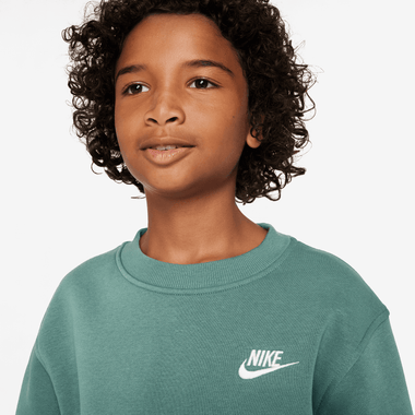 Shop Kid s Sports Apparel Footwear Accessories INTERSPORT