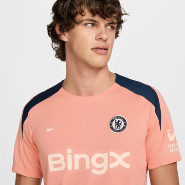 Men's Chelsea FC One Swoosh Dri-FIT Strike Soccer Jersey