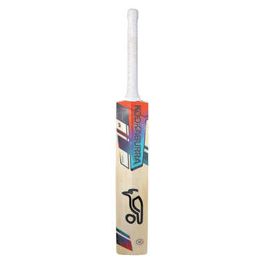 Aura Pro 7.0 Cricket Bat